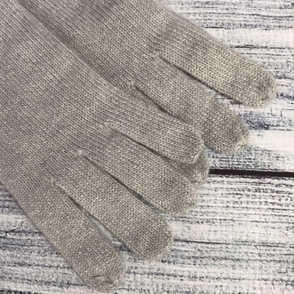 NWT-LACOSTE -Gloves - Picture 2 of 6
